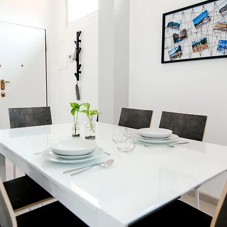 Apartamento Bright - The House Of Travelers *