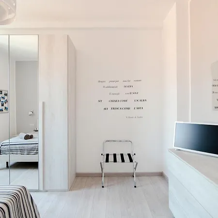 Bright - The House Of Travelers Apartamento Como