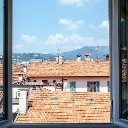 Bright - The House Of Travelers Apartamento